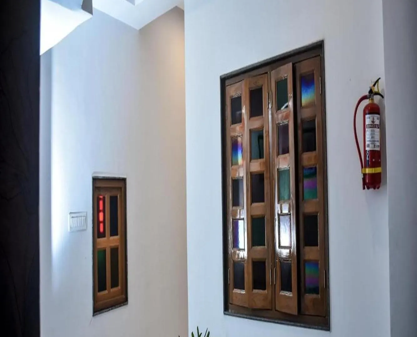 Hostel Hotel Lake Bridge Udaipur